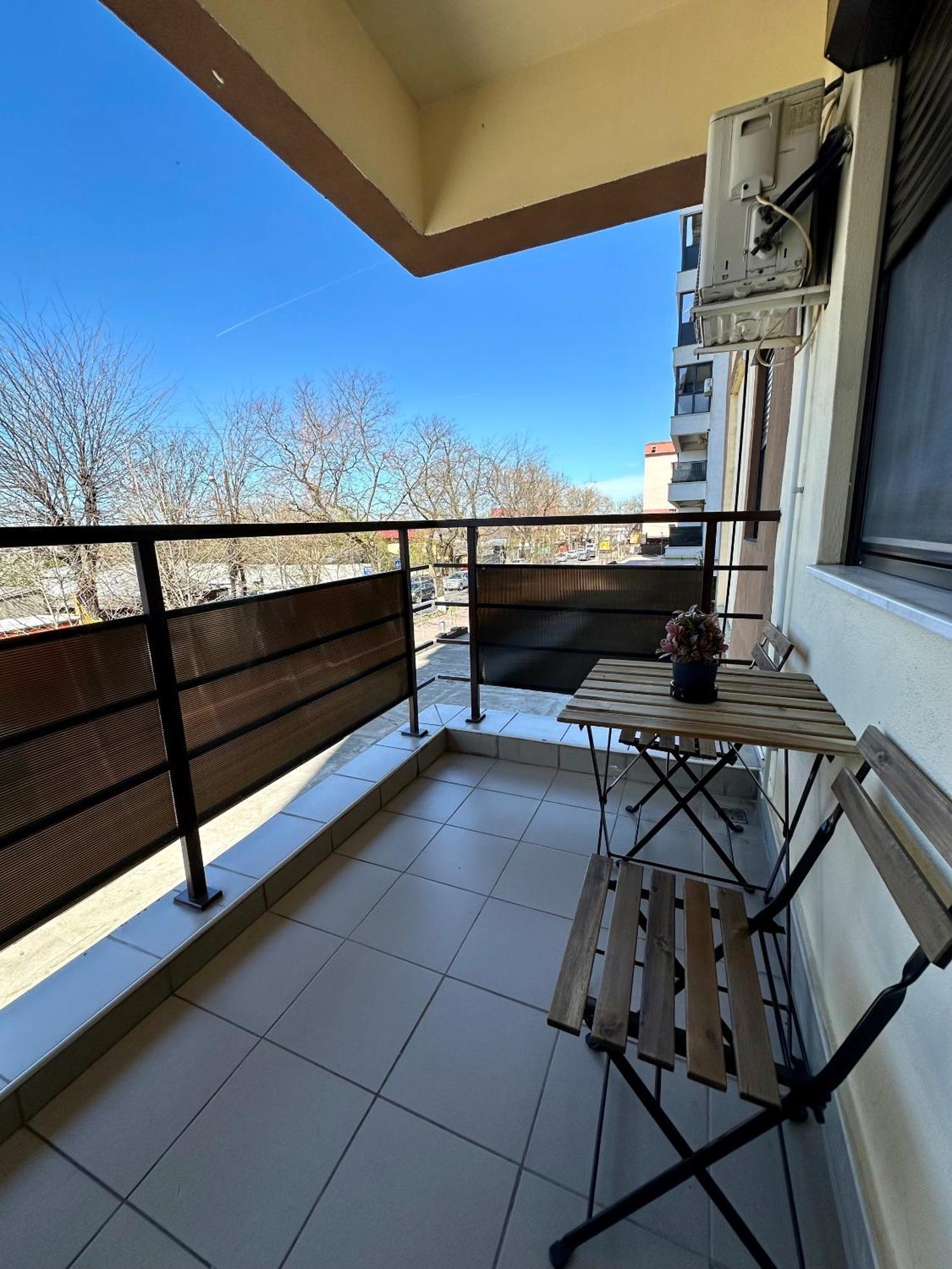 Shiro Apartman Bukarest Kültér fotó